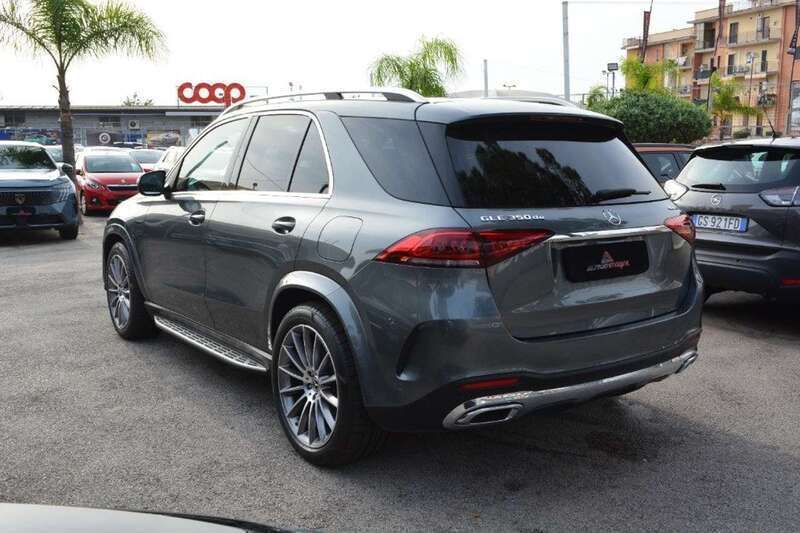 Usata Mercedes GLE350 Premium 320 CV (235 kW) 2020 Grigio scuro SUV