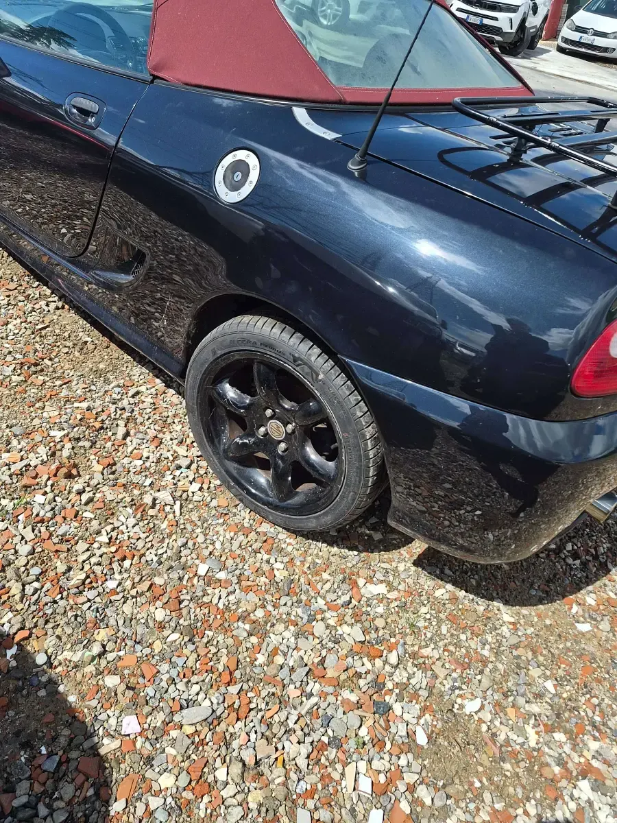 Usata MG TF 136 CV (100 kW) 2003 Blu Cabrio