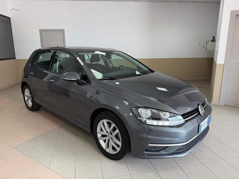 Usata VW Golf VII Executive 116 CV (85 kW) 2018 Grigio Berlina