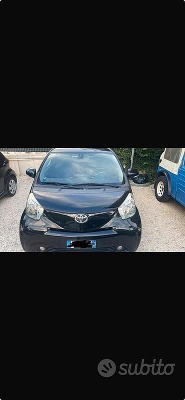 Usata Toyota iQ 2009 Nero Utilitaria