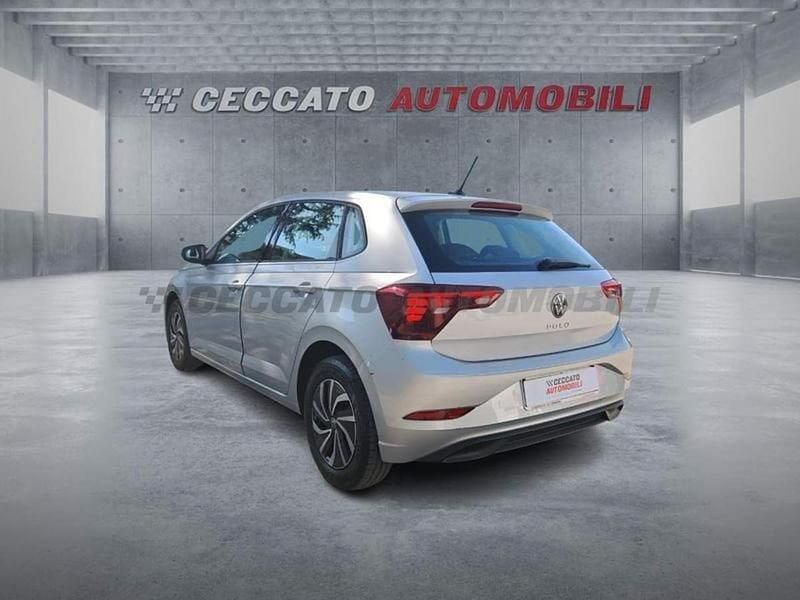 Usata VW Polo Life 95 CV (69 kW) 2023 Argento Utilitaria
