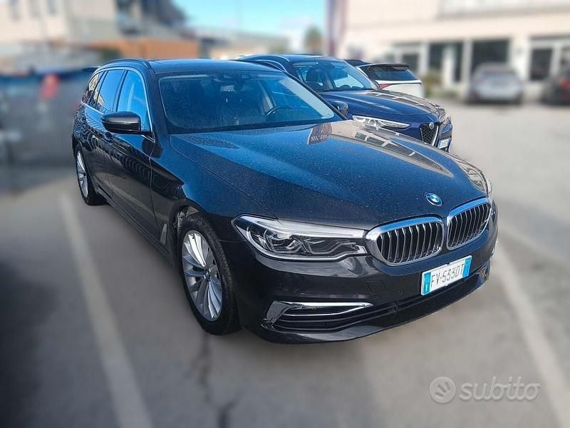 Usata BMW 520 Luxury Line 231 CV (169 kW) 2019 Grigio Station wagon