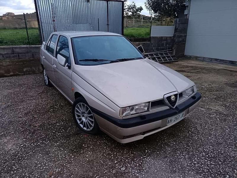 Usata Alfa Romeo 155 186 CV (136 kW) 1996 Berlina