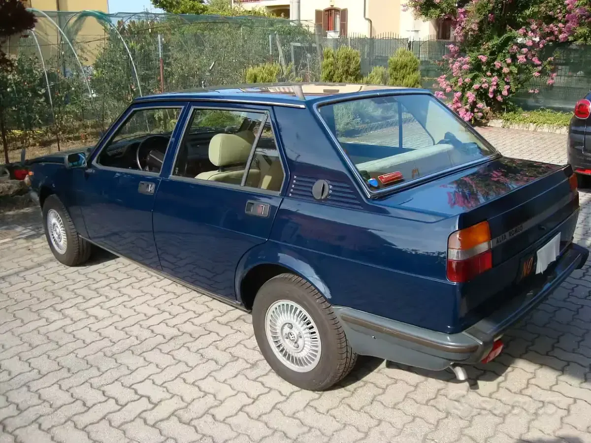 Usata Alfa Romeo Giulietta 1970 Blu Berlina