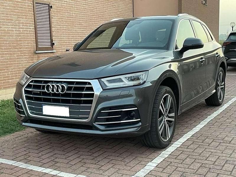 Usata Audi Q5 S-line plus 190 CV (139 kW) 2019 Grigio SUV