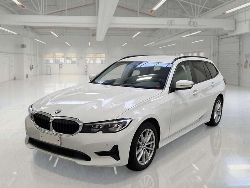 Usata BMW 318 Advantage 150 CV (110 kW) 2021 Bianco Station wagon