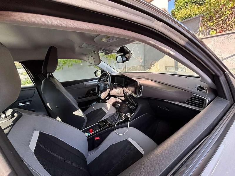 Usata Opel Mokka Elegance 101 CV (74 kW) 2022 Bianco SUV