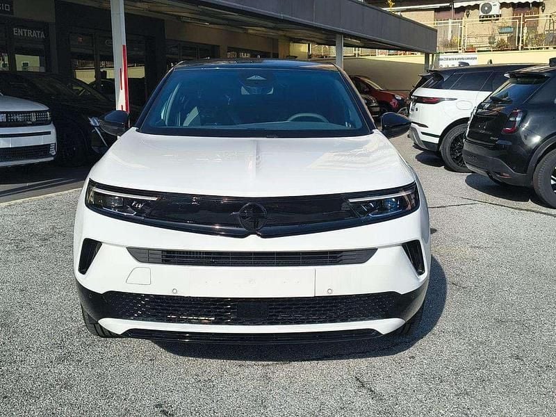 Nuova Opel Mokka 136 CV (100 kW) 2026 Bianco pastello SUV