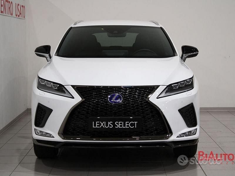 Usata Lexus RX450h Sport Line 313 CV (230 kW) 2020 Bianco SUV