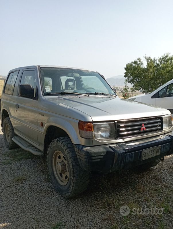 Usata Mitsubishi Pajero Top 1996 Grigio SUV