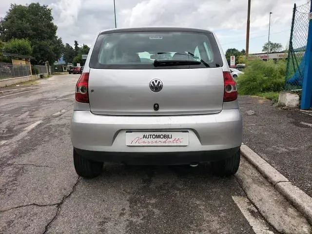 Usata VW Fox 54 CV (39 kW) 2006 Argento metallizzato Utilitaria
