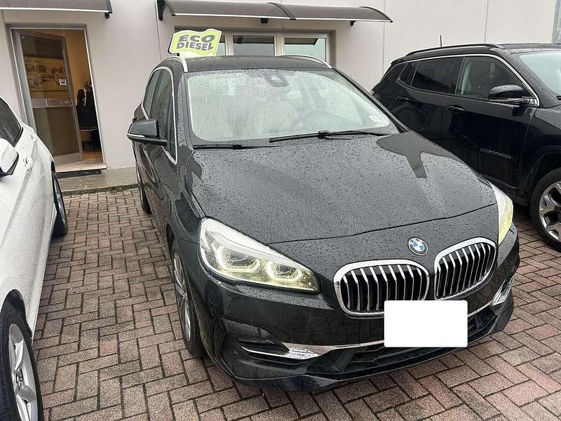 Usata BMW 218 Luxury Line 150 CV (110 kW) 2019 Nero Station wagon