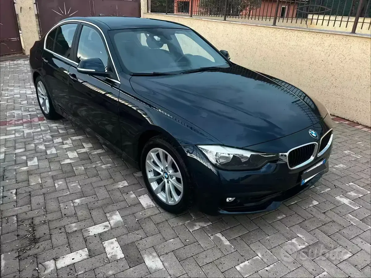 Usata BMW 316 116 CV (85 kW) 2016 Bluazzurro Berlina