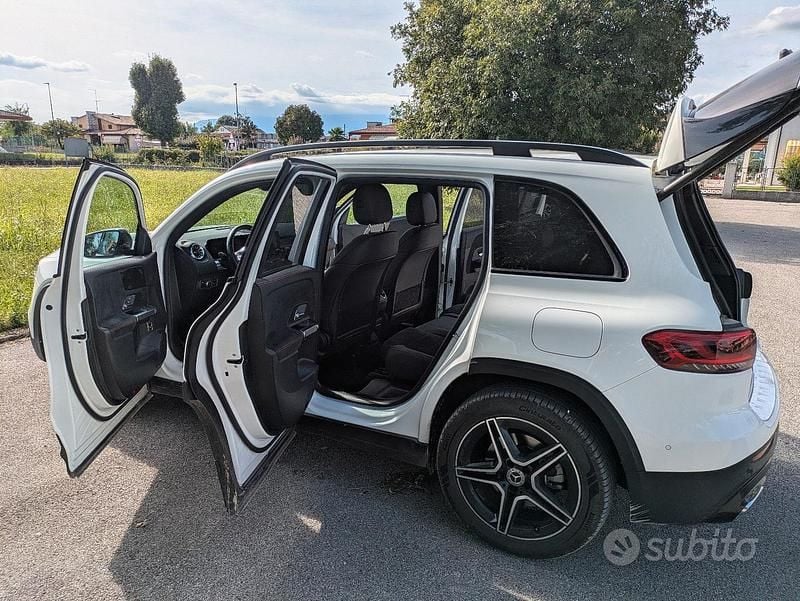 Usata Mercedes GLB220 190 CV (139 kW) 2022 Bianco SUV