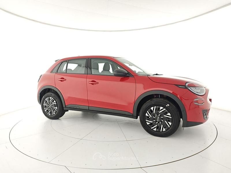 Usata Fiat 600 110 CV (80 kW) 2024 Rosso SUV