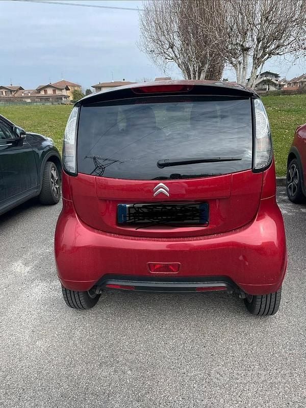 Usata Citroën C-zero Seduction 35 kW (48 CV) 2016 Rosso Utilitaria