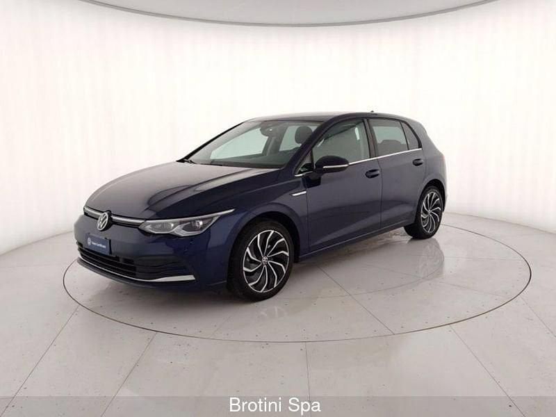 Gebraucht VW Golf VIII Style 131 PS (96 kW) 2022 Kleinwagen