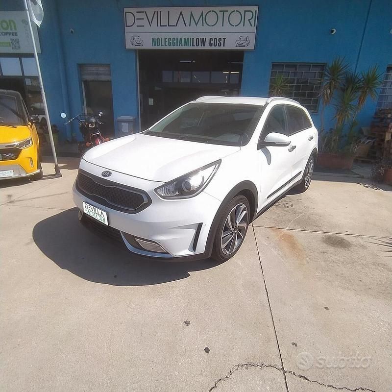 Bianco Usata 2019 Kia Niro Style SUV | 15.800 € (Cara) - Immagine 1/4