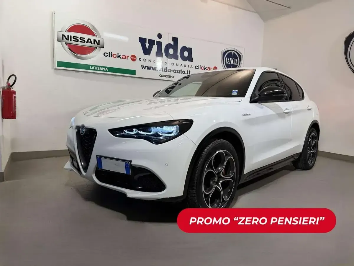 Usata Alfa Romeo Stelvio Veloce 209 CV (153 kW) 2024 SUV