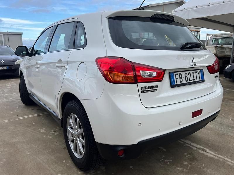 Usata Mitsubishi ASX Invite 114 CV (83 kW) 2016 Bianco SUV