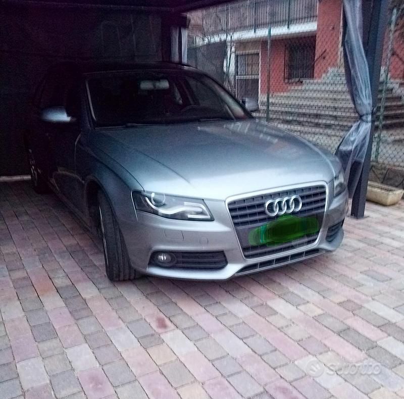 Usata Audi A4 Advanced 143 CV (105 kW) 2010 Grigio Station wagon