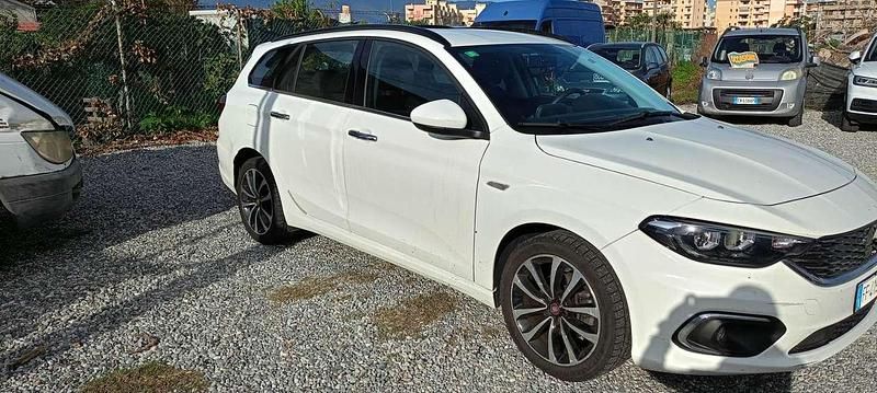 Usata Fiat Tipo Business 95 CV (69 kW) 2016 Bianco Station wagon