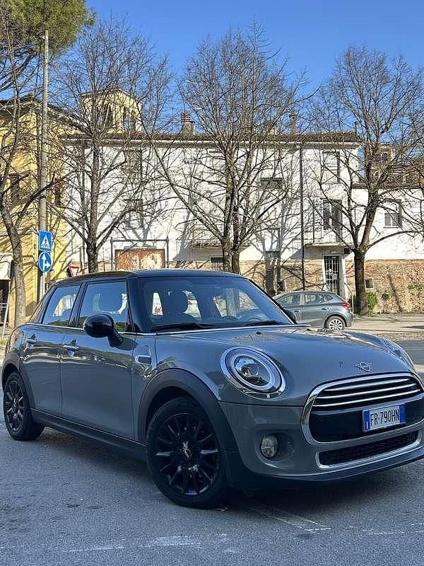 Usata 2018 Mini Cooper D Business Due volumi | 14.900 € (Cara) - Immagine 1/4