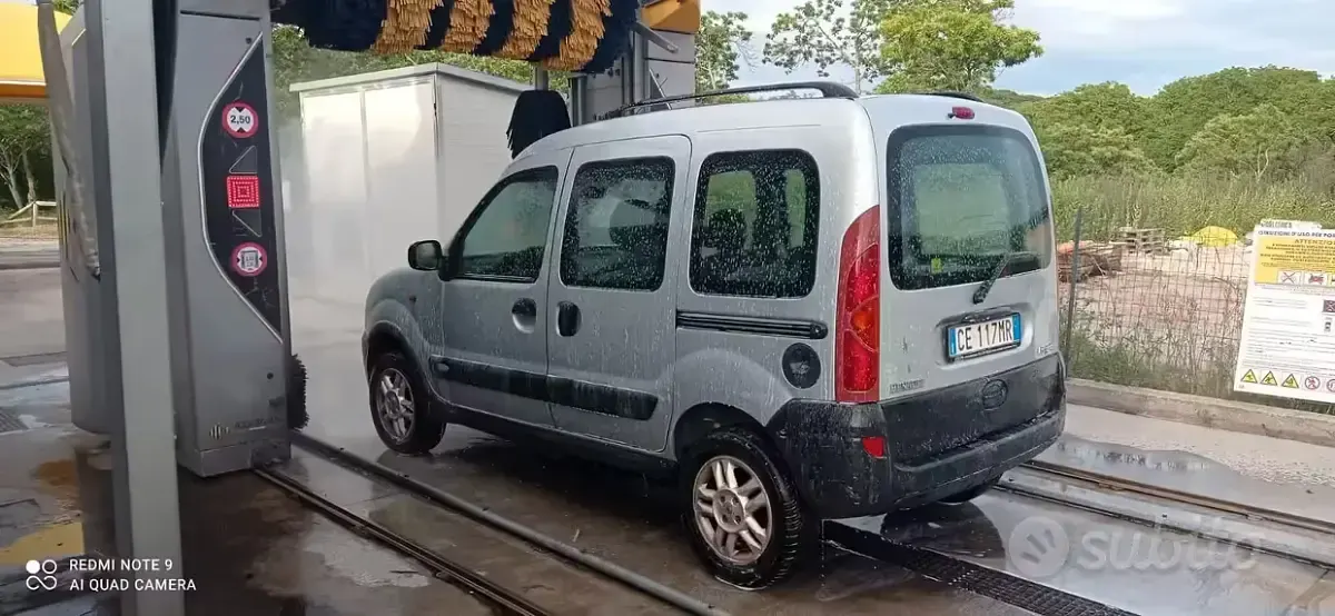 Usata Renault Kangoo 80 CV (58 kW) 2002 Monovolume