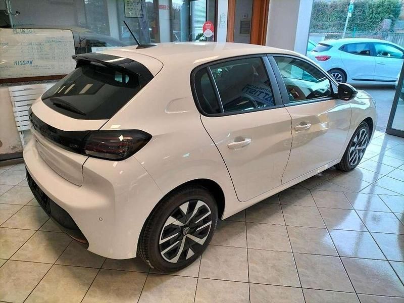 Usata Peugeot 208 Style 100 CV (73 kW) 2024 Grigio Utilitaria