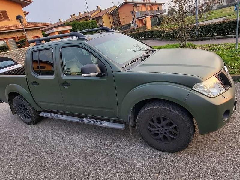 Usata Nissan Navara XE 190 CV (139 kW) 2010 Pick-up