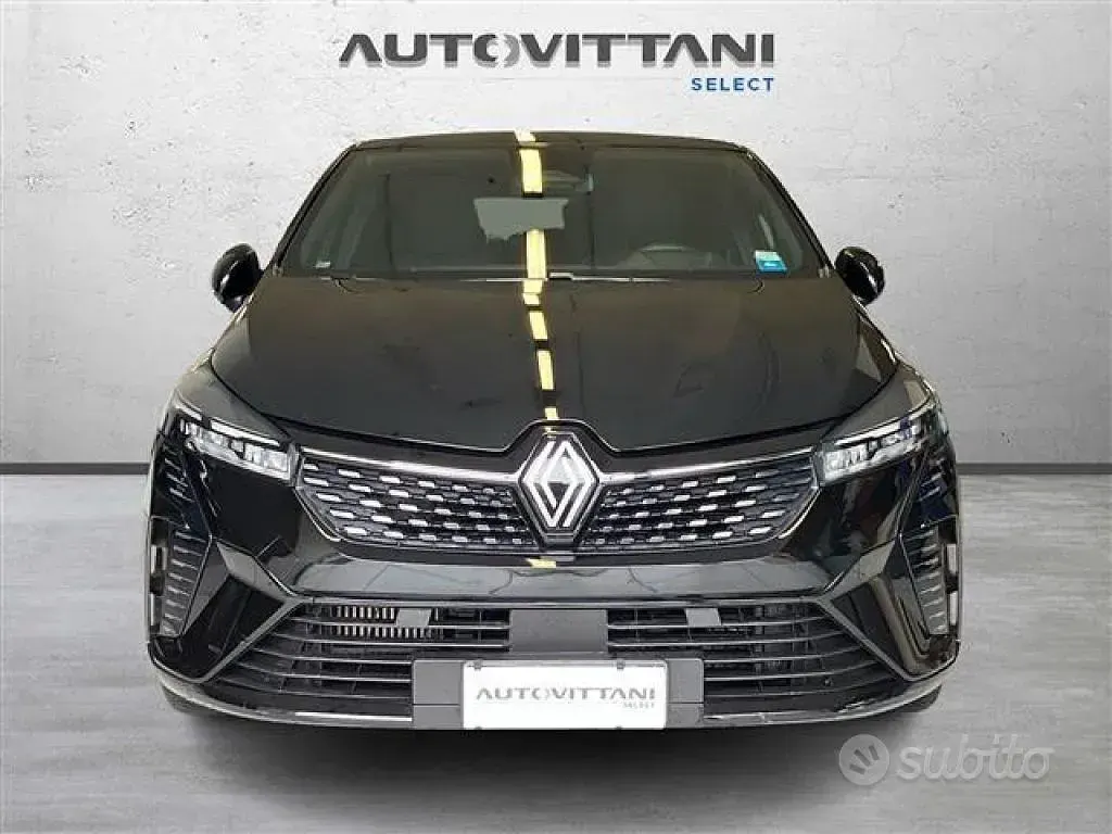 Usata Renault Clio Techno 91 CV (66 kW) 2025 Nero Utilitaria