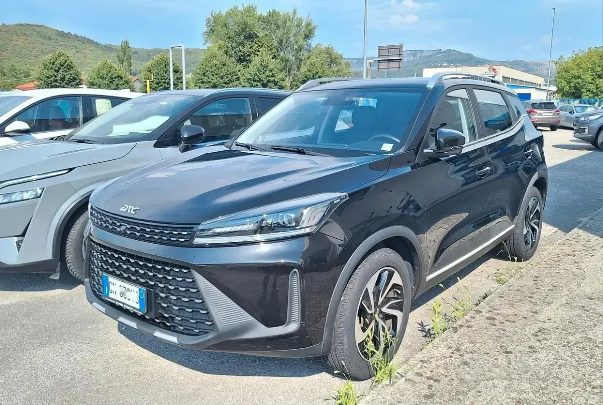 Usata EMC Wave 3 147 CV (108 kW) 2024 Nero SUV