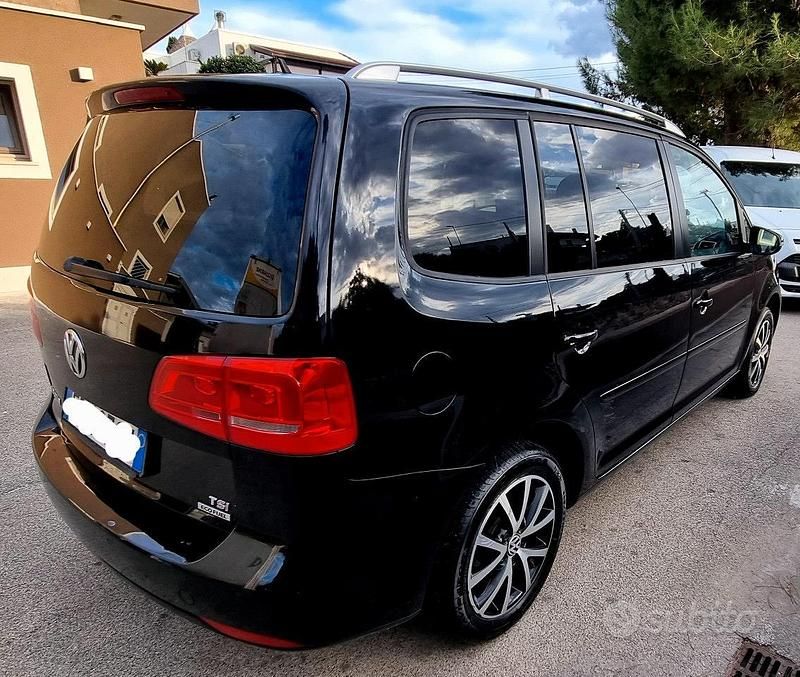 Usata VW Touran 150 CV (110 kW) 2012 Nero Monovolume