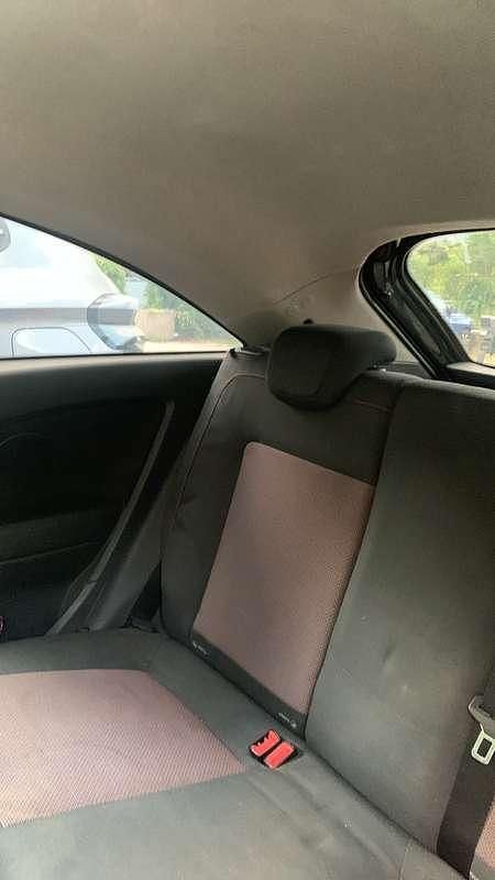 Usata 2008 Opel Corsa Sport Tre volumi | 1300 € (Super prezzo) - Immagine 1/4