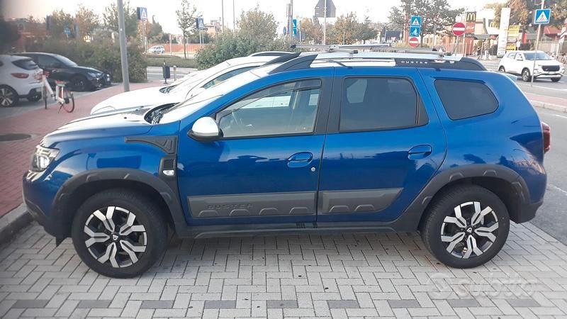 Usata Dacia Duster 101 CV (74 kW) 2021 Blu Berlina