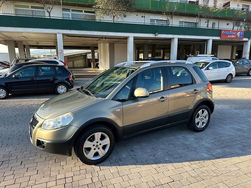 Usata Fiat Sedici 120 CV (88 kW) 2008 Verde SUV