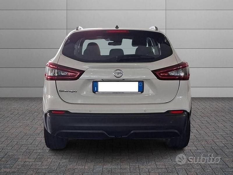 Usado Nissan Qashqai Acenta 140 HP (102 kW) 2021 Azul SUV