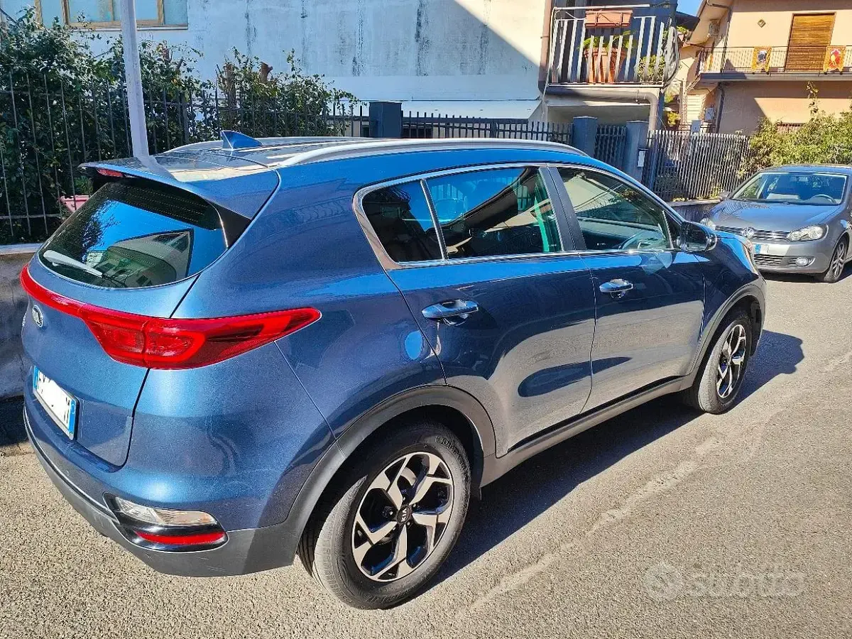 Usata Kia Sportage 115 CV (84 kW) 2019 Blu SUV