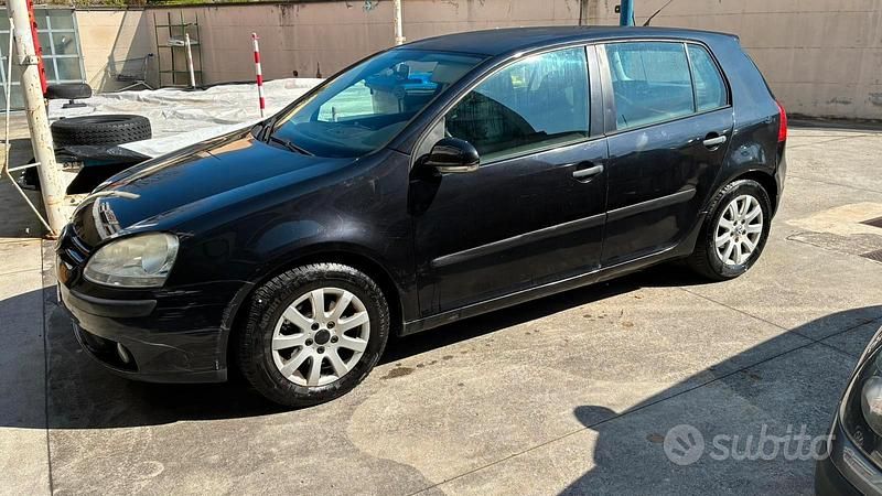 Usata VW Golf VI 2008 Nero Utilitaria