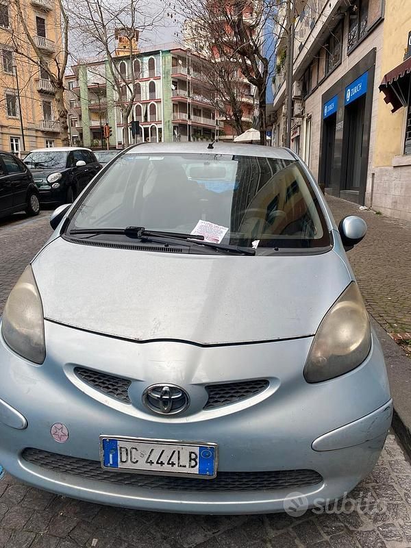 Usata Toyota Aygo 68 CV (50 kW) 2006 Utilitaria