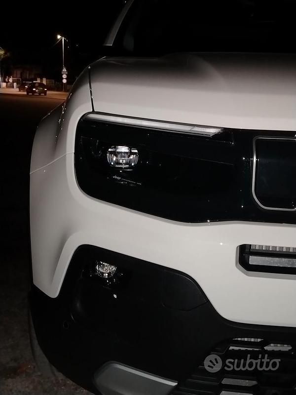 Bianco Usata 2025 Jeep Avenger SUV | 23.000 € - Immagine 1/3