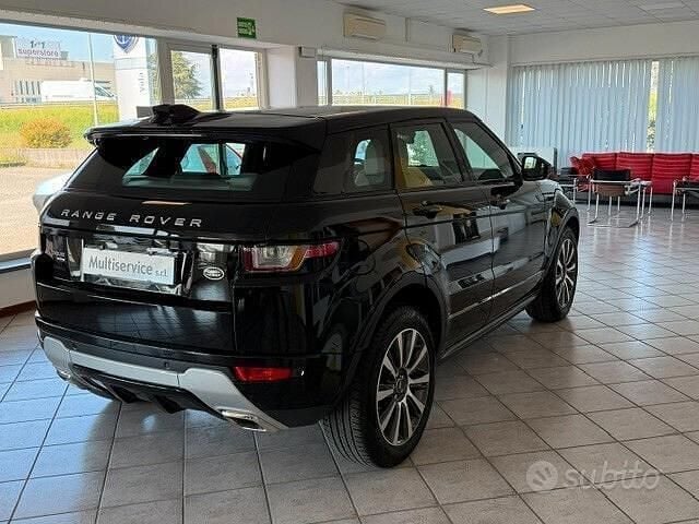 Usata Land Rover Range Rover evoque SE 241 CV (177 kW) 2018 Nero Station wagon