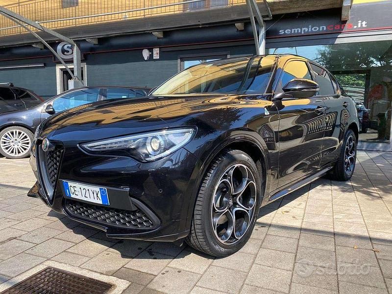 Usata Alfa Romeo Stelvio Veloce 210 CV (154 kW) 2020 Nero SUV