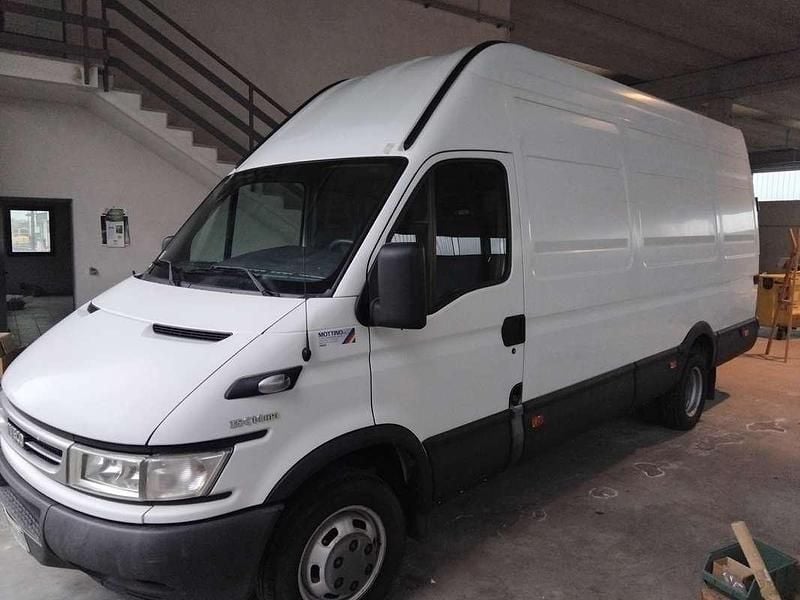 Usata Iveco Daily 166 CV (122 kW) 2006 Bianco