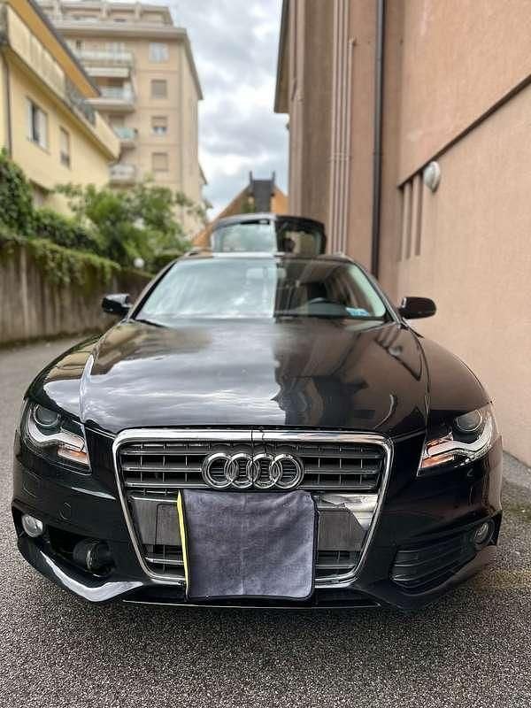 Usata Audi A4 143 CV (105 kW) 2010 Nero Station wagon