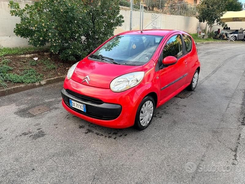 Rosso Usata 2006 Citroën C1 Due volumi | 2750 € (Ottimo prezzo) - Immagine 1/4