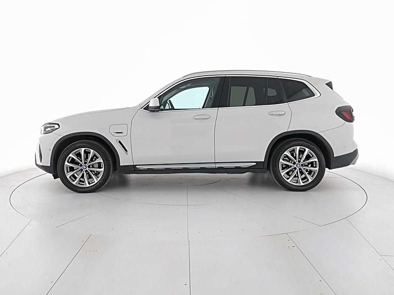 Usata BMW X3 Efficient Dynamics 184 CV (135 kW) 2022 Bianco SUV