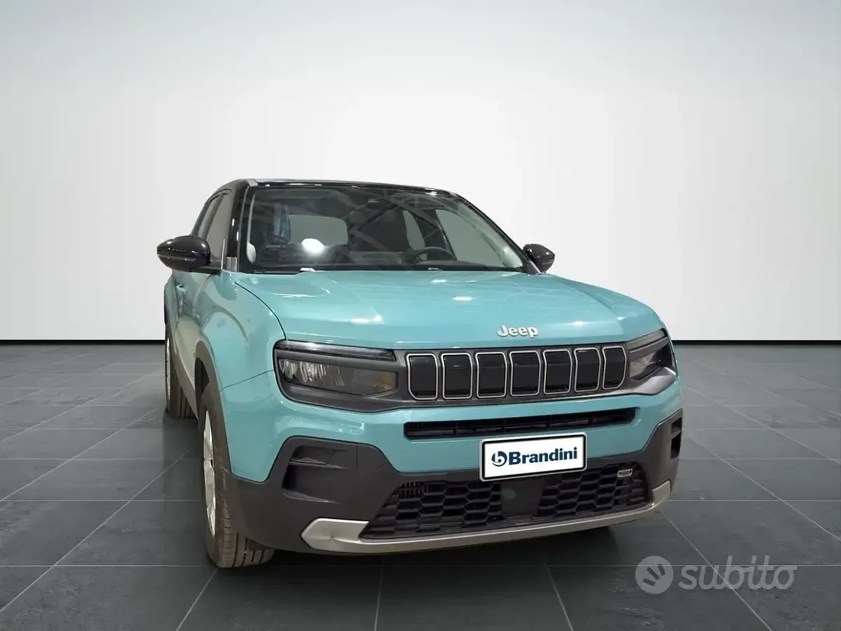 Usata Jeep Avenger Altitude 101 CV (74 kW) 2024 Jetset blue SUV