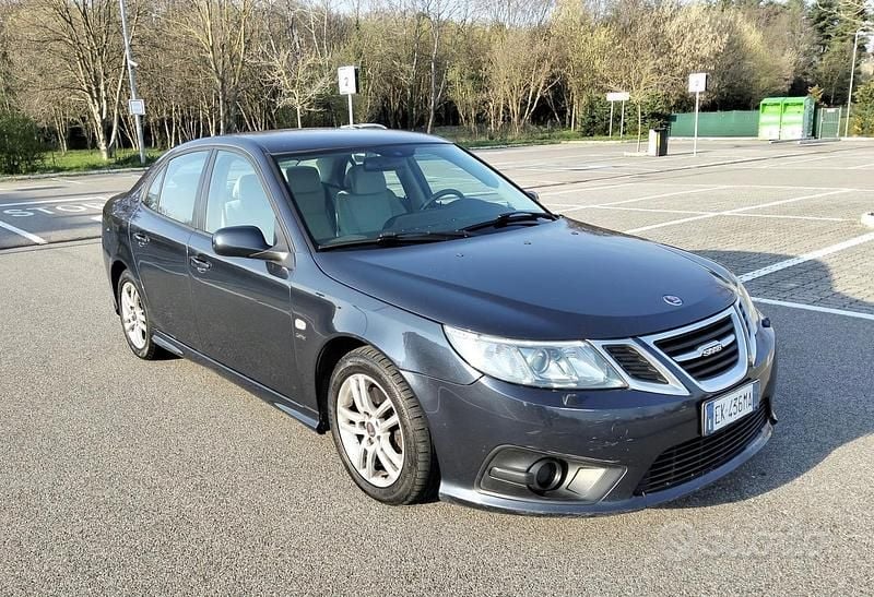 Usata Saab 9-3 131 CV (96 kW) 2012 Blu Berlina