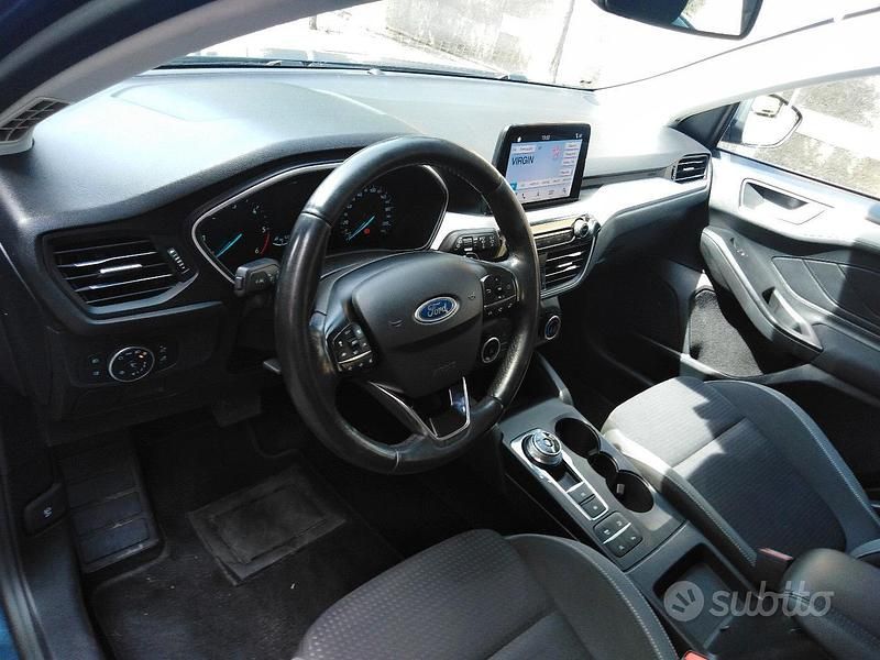 Usata Ford Focus Active 120 CV (88 kW) 2019 Blu Station wagon